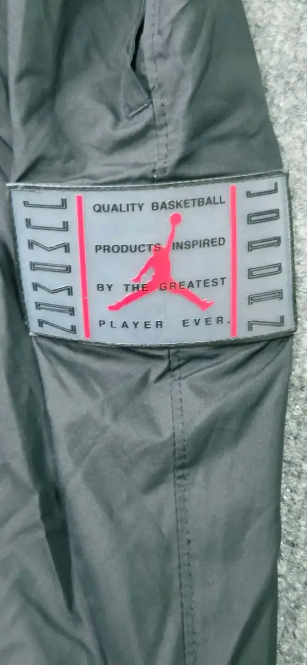 Jordan Legacy AJ11 Nylon Track Pants CU1504-010